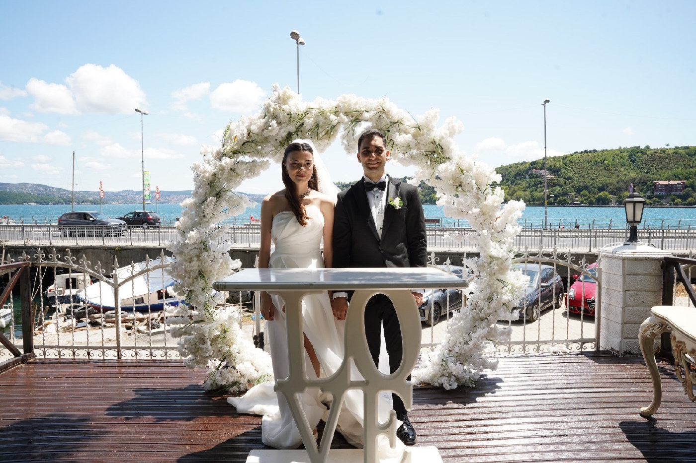 BOĞAZ BAHÇE Kır Düğünü İstanbul - Düğün Salonu Fotoğrafı küçük 8