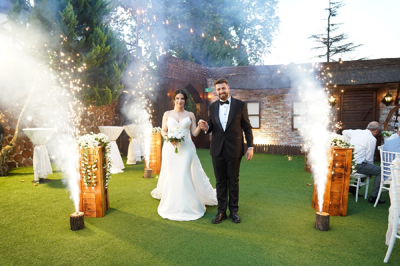 BOĞAZ BAHÇE Kır Düğünü İstanbul - Düğün Salonu Fotoğrafı küçük 10